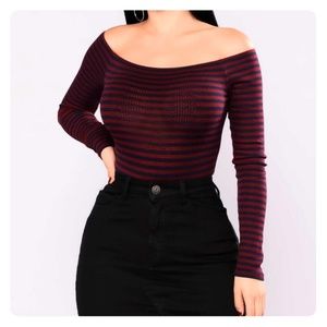 Cute Off The Shoulder Top 😍